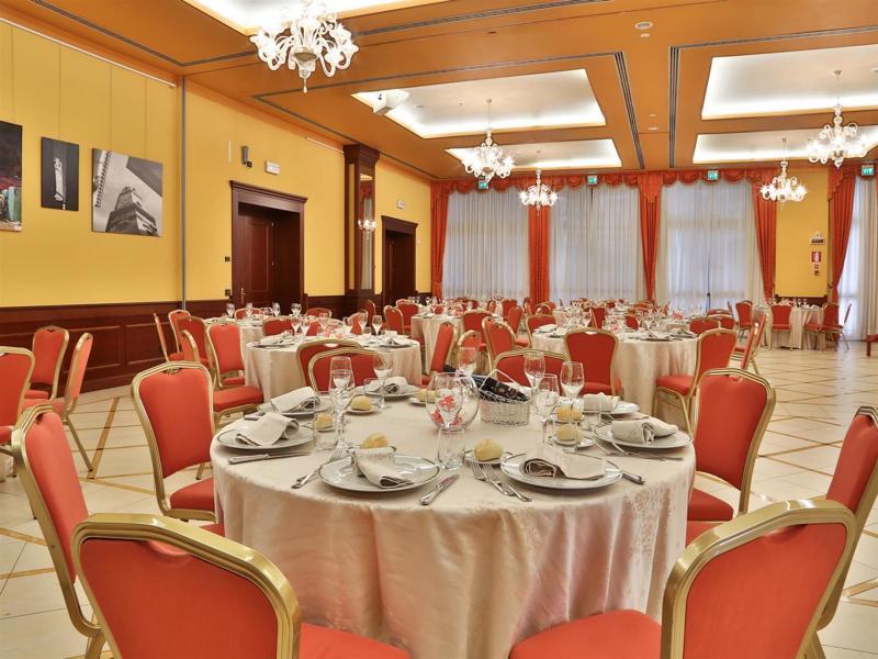 Best Western Classic Hotel Reggio Emilia Exteriör bild