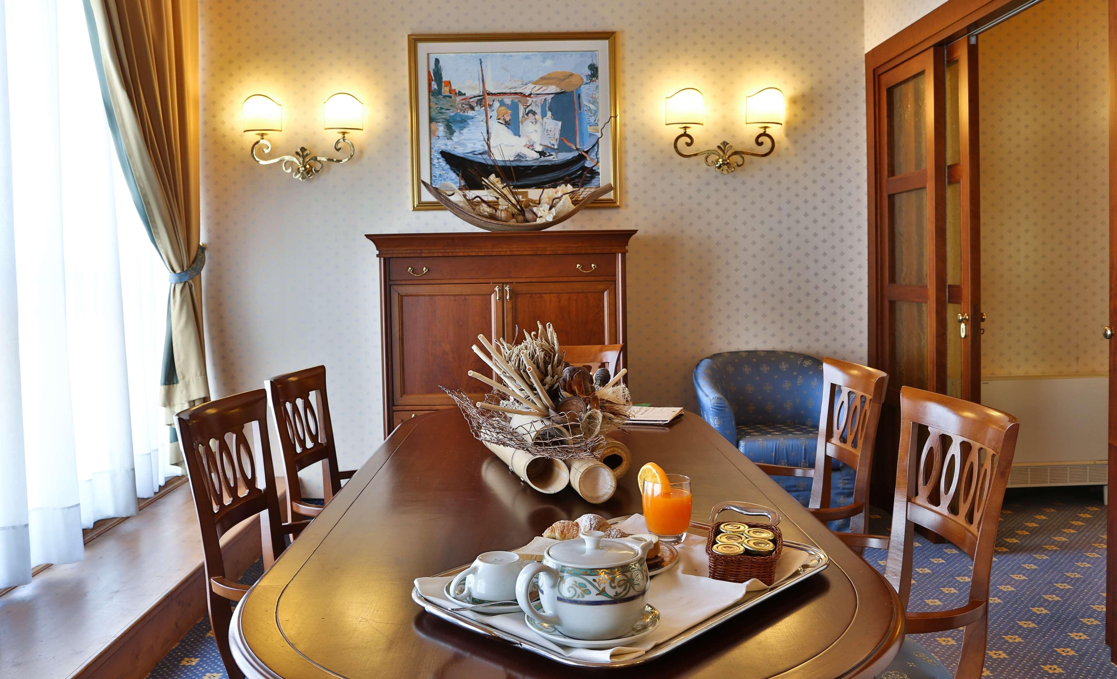 Best Western Classic Hotel Reggio Emilia Exteriör bild