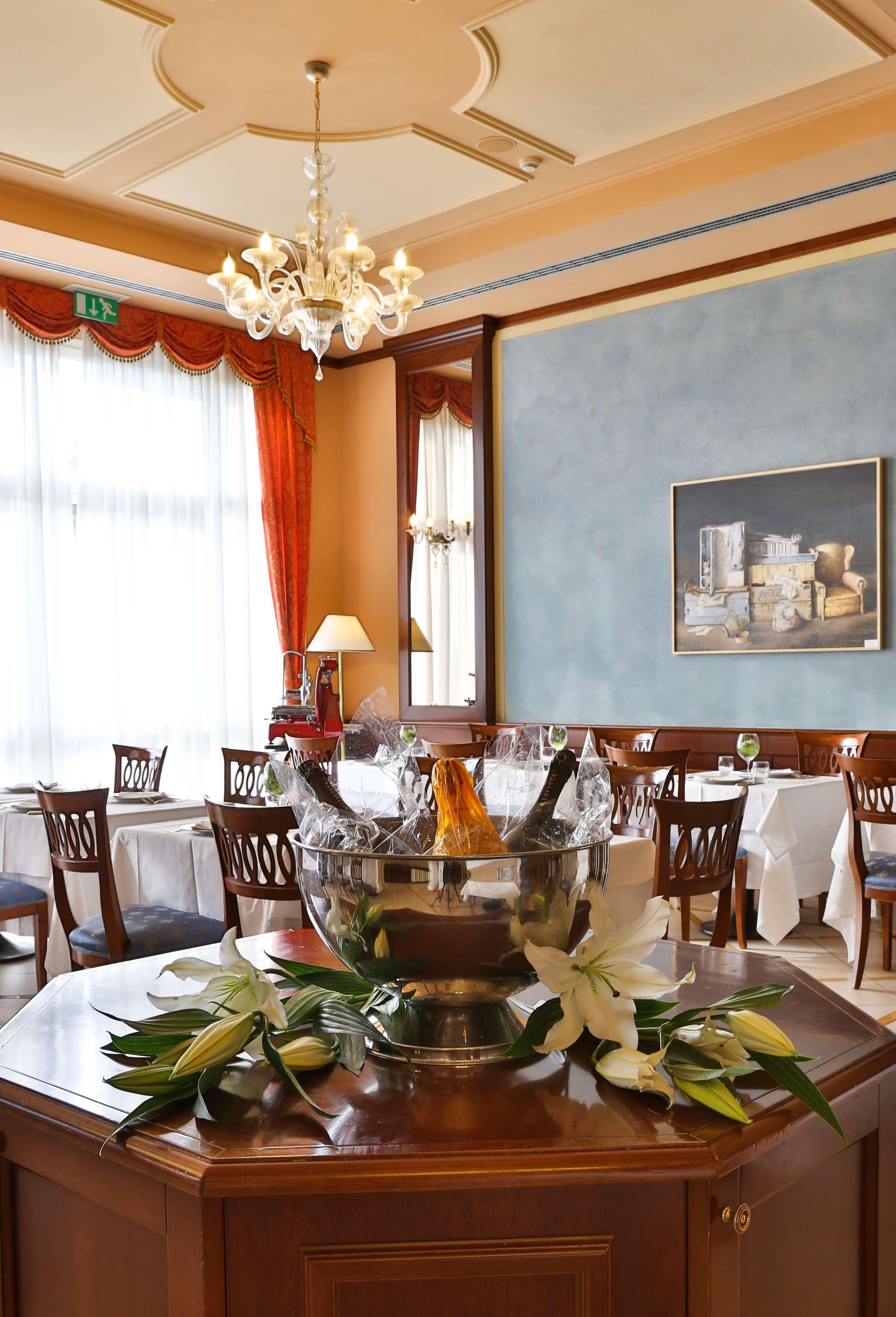 Best Western Classic Hotel Reggio Emilia Exteriör bild